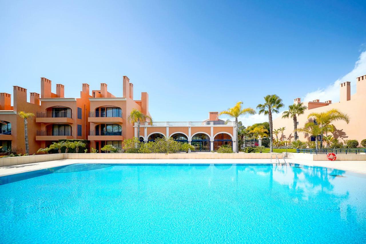 Al - Apartamento Vila Sol F5 Ah Quarteira Bagian luar foto